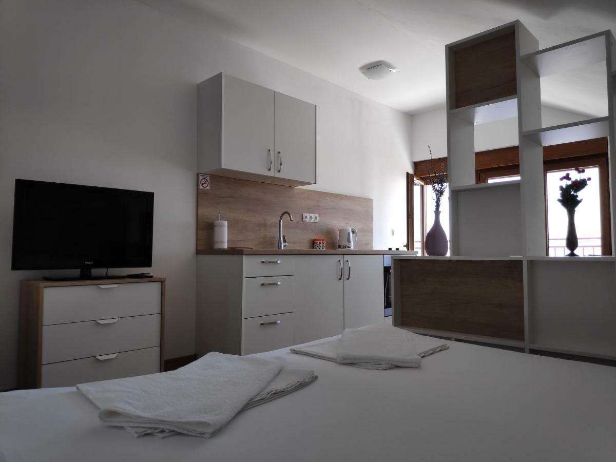 Apartman Anicic Podaca Buitenkant foto